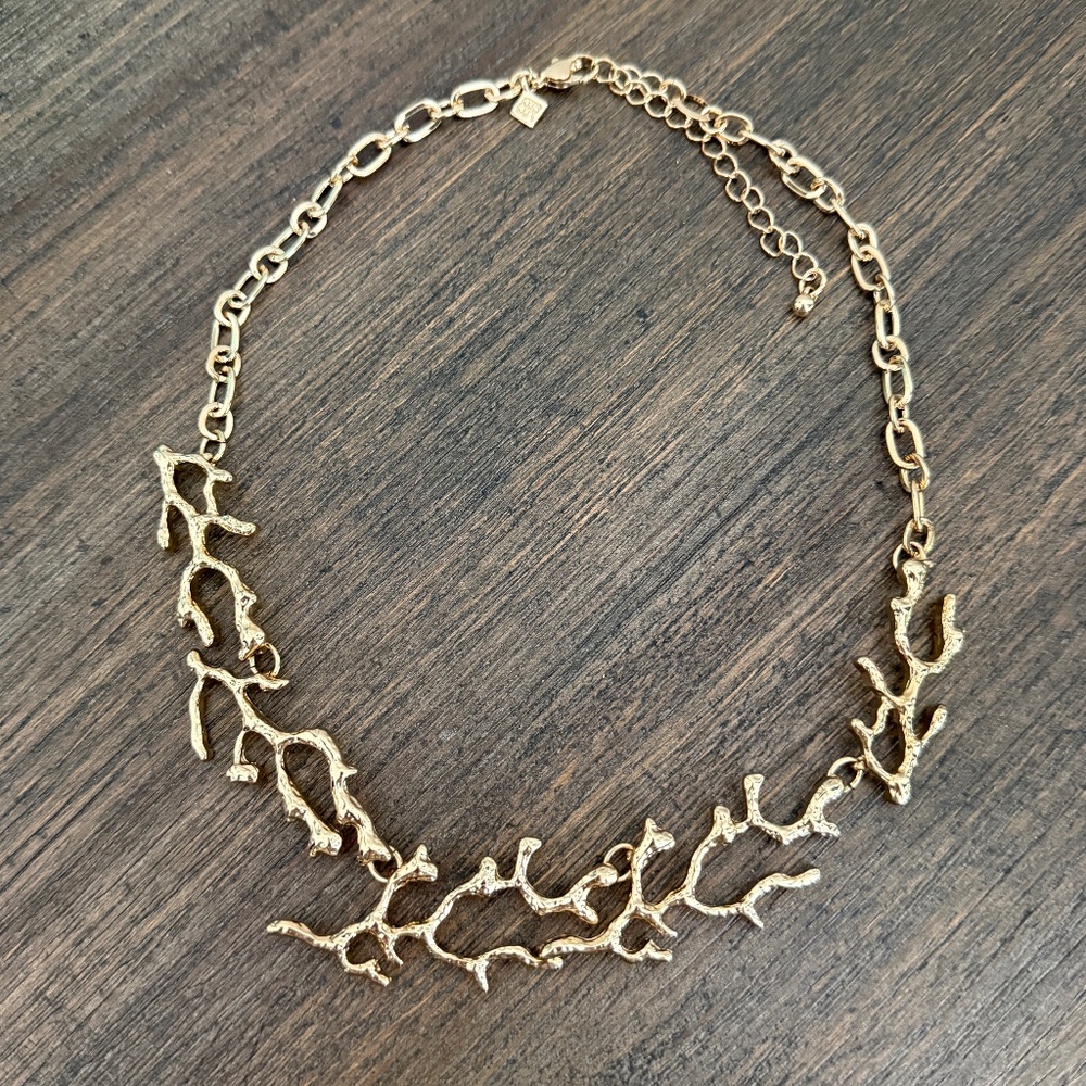 Coral Design Necklace